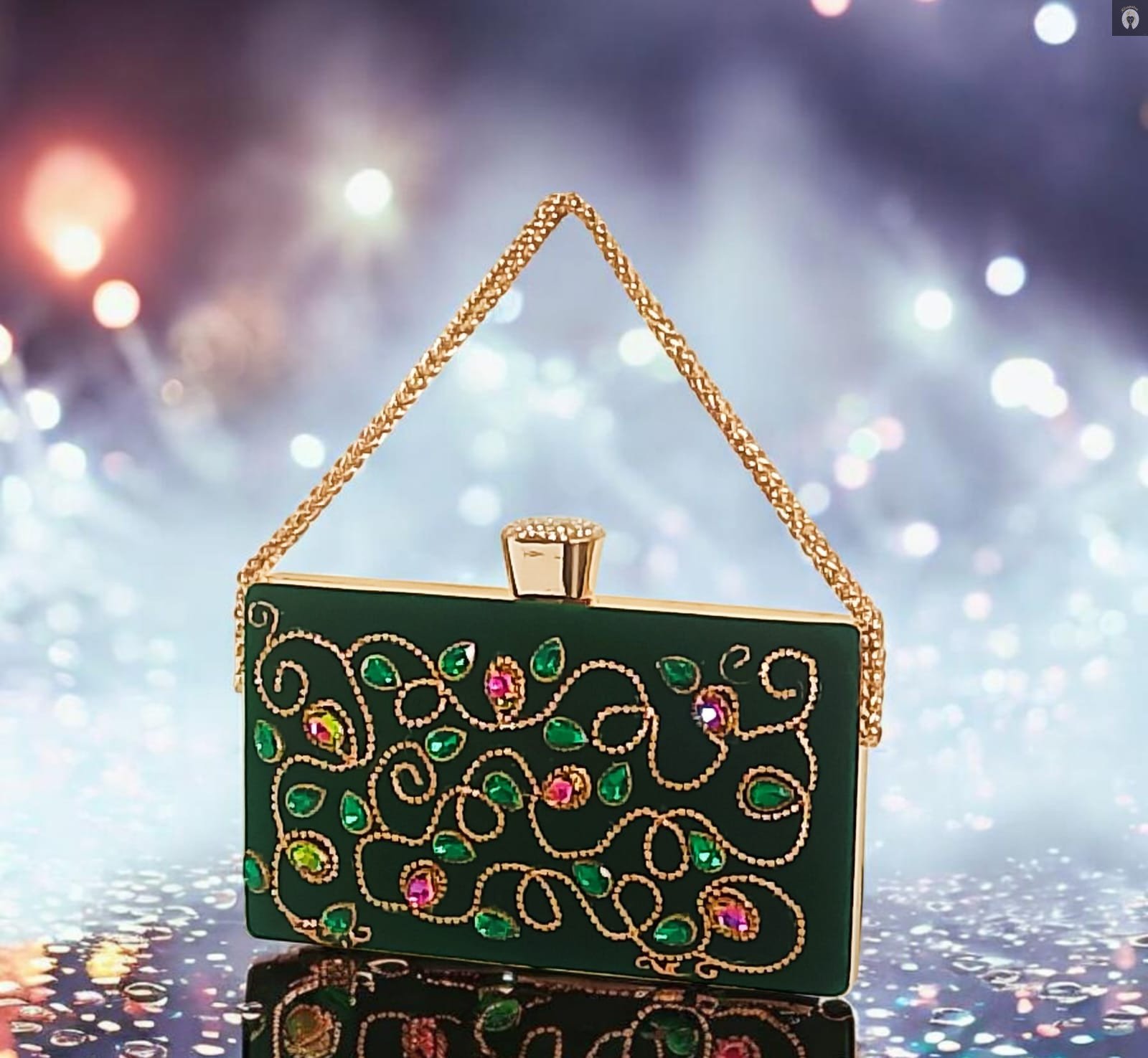 Emerald Elegance - Image 8