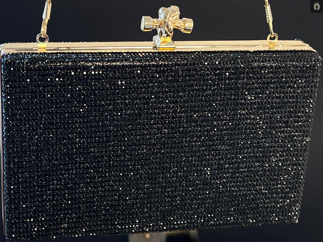 Black Accent - Image 7